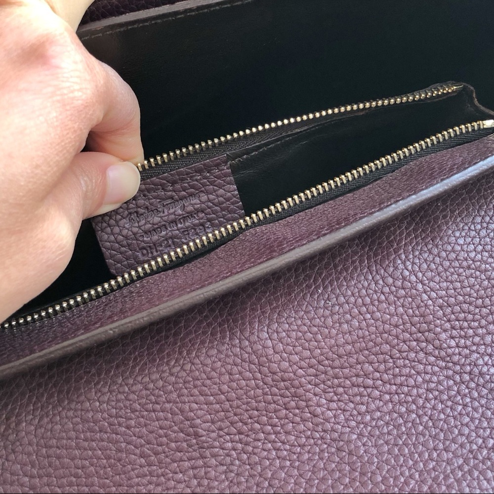 Salvatore Ferragamo Medium Sofia - Picture 6 of 9